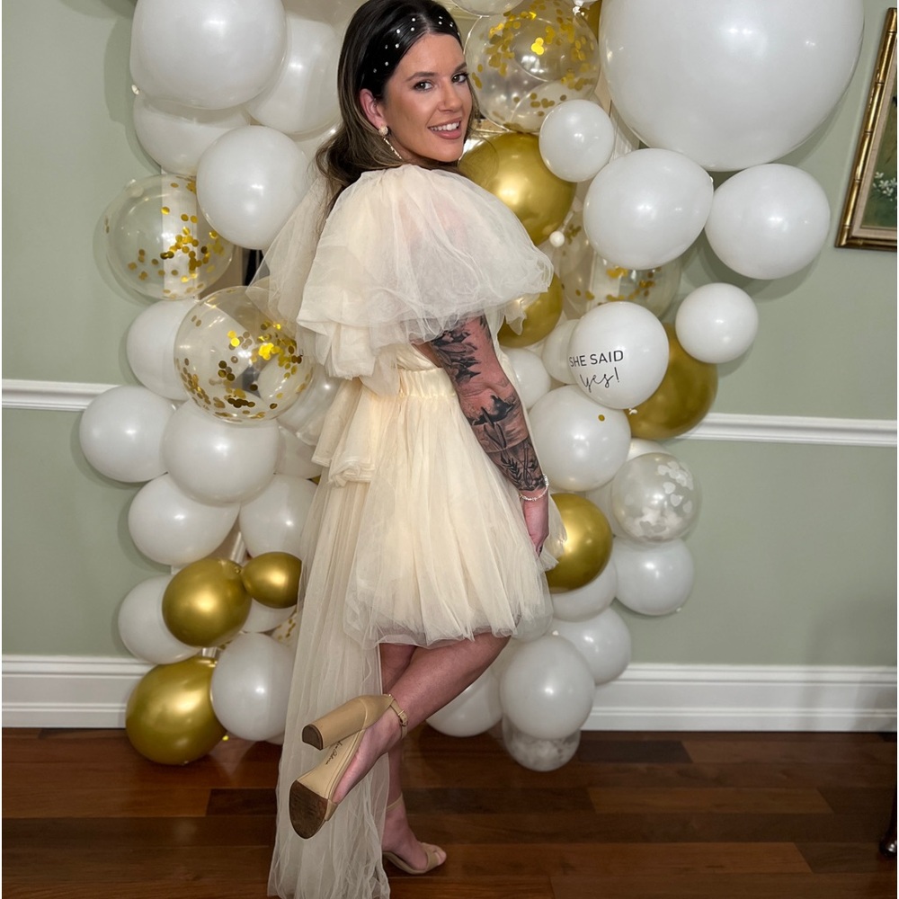 Jaykay Bridal Boutique cream dress worn once